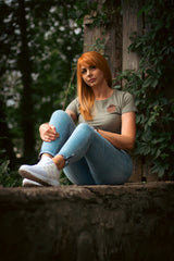 Damen Shirt mit „LederPatch“ in 2 Farben